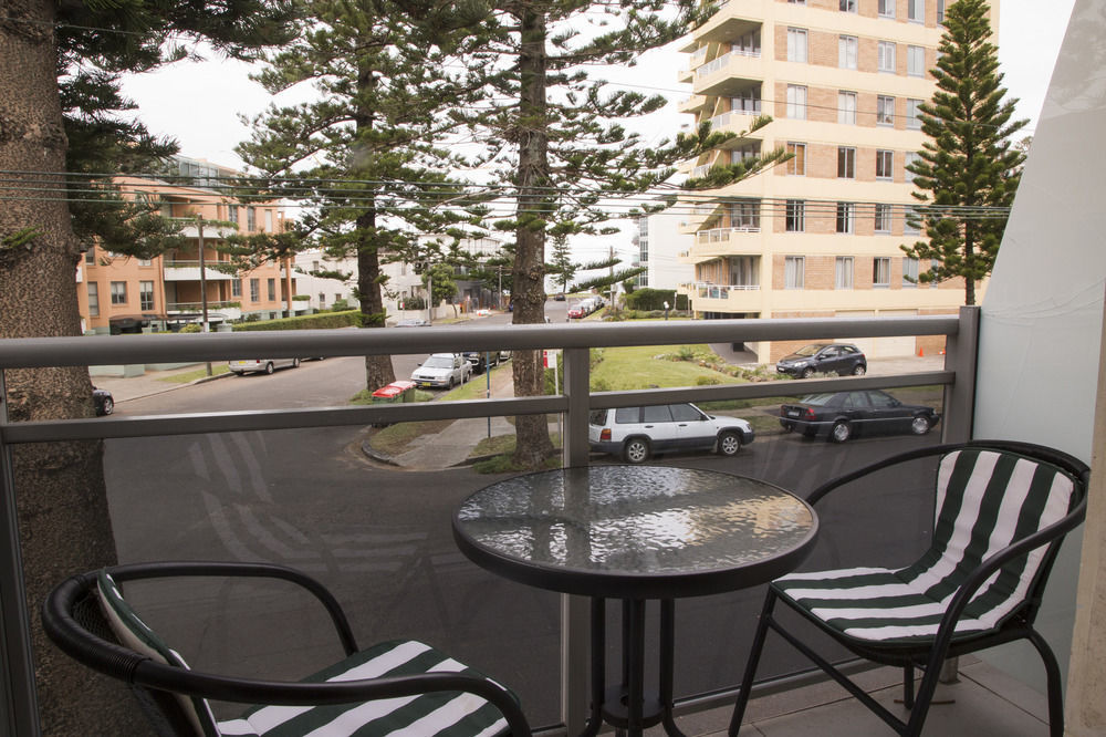 Manly Waves Hotel Sydney Exteriör bild